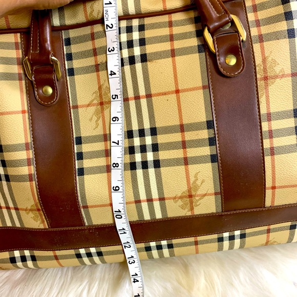 VINTAGE BURBERRY'S LARGE NOVA CHECK DUFFEL/TRAVEL BAG - Picture 9 of 11